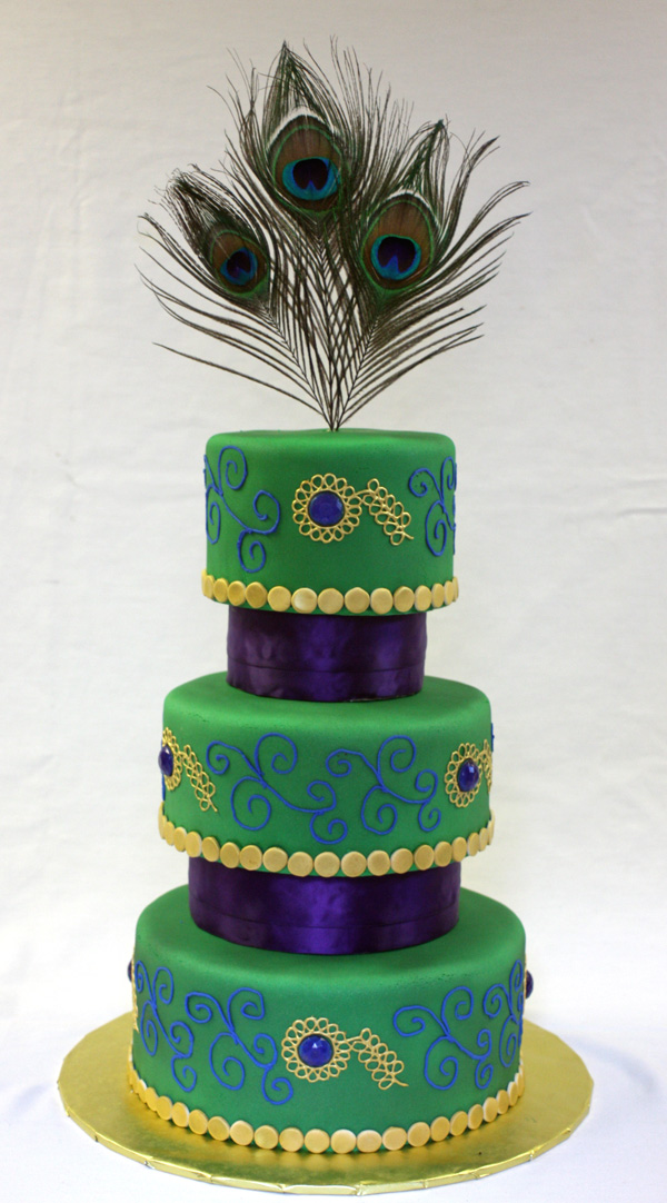 Peacock Color Wedding Cake Peacock Theme Wedding Cake #wedding
